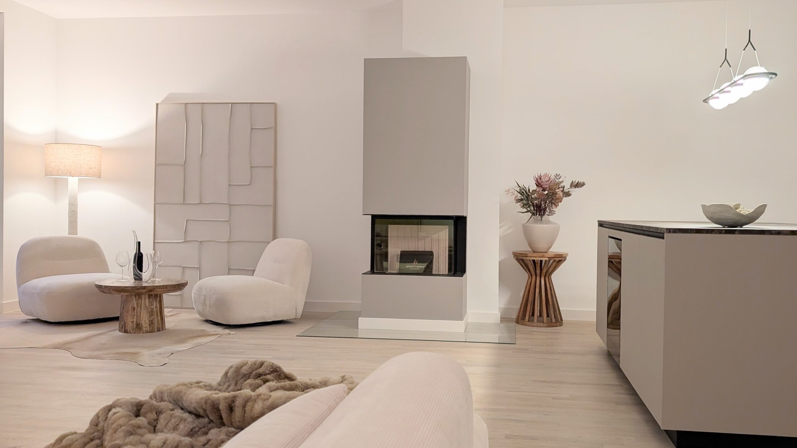 PXL_20251015_161629599.MP~2